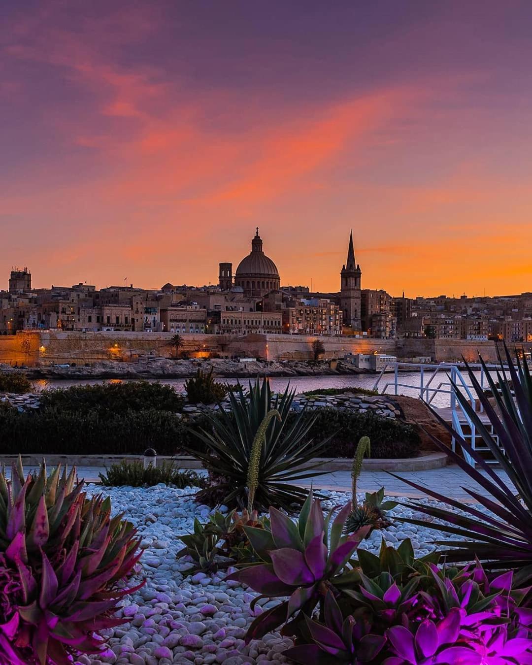 Sea View New Penthouse Terrace & Garage Parking Lejlighed San Pawl il-Baħar Eksteriør billede