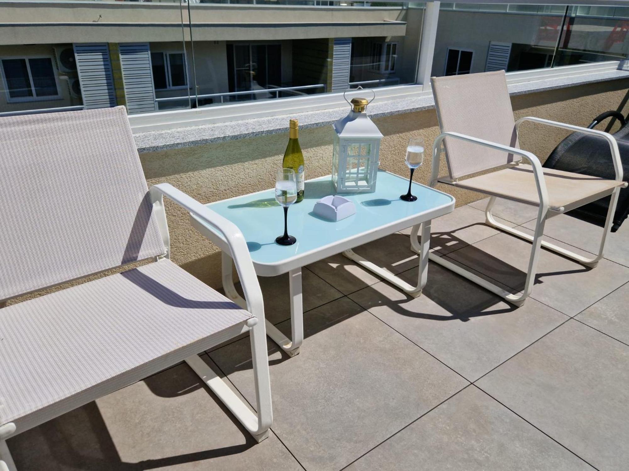 Sea View New Penthouse Terrace & Garage Parking Lejlighed San Pawl il-Baħar Eksteriør billede