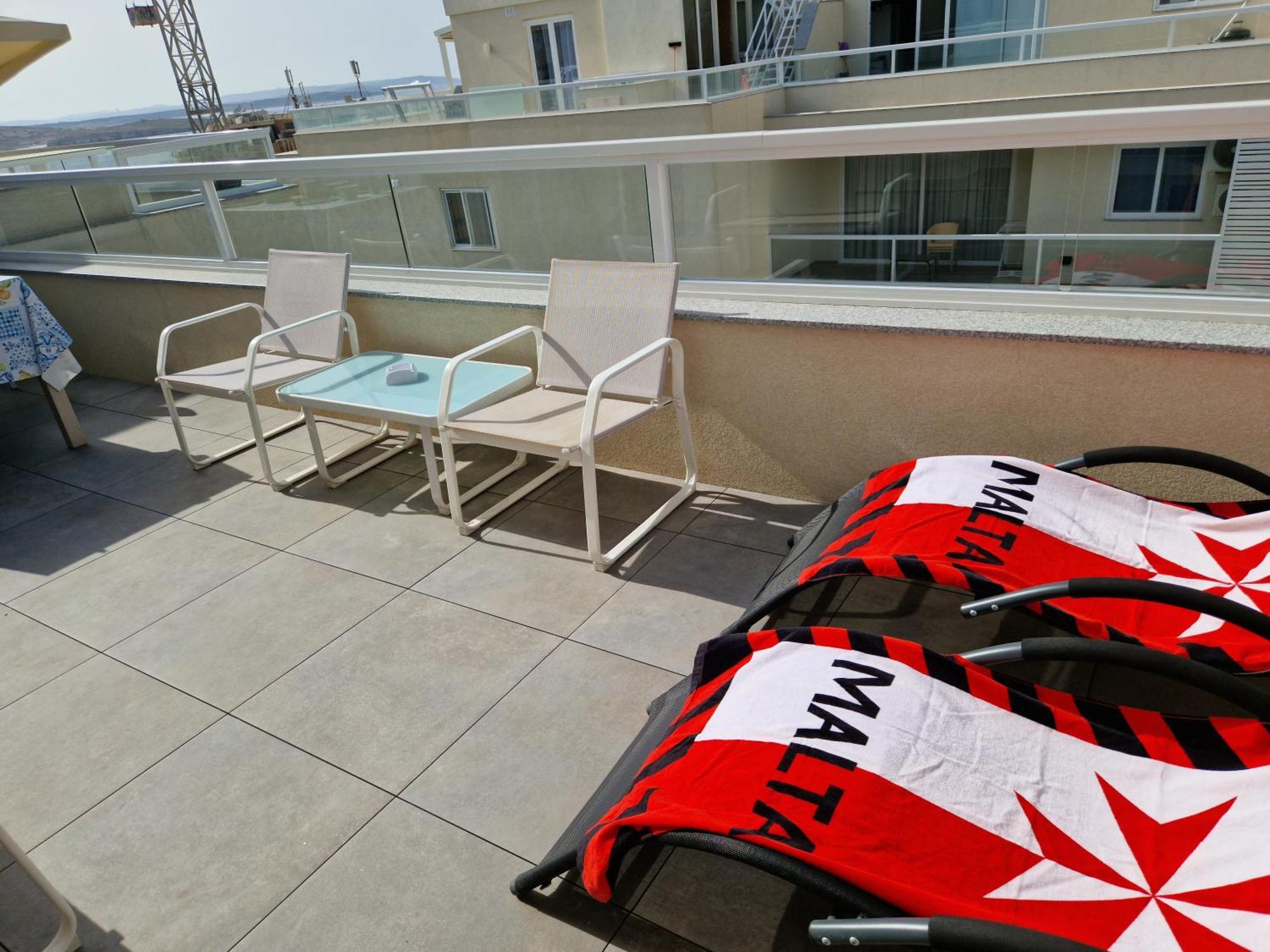 Sea View New Penthouse Terrace & Garage Parking Lejlighed San Pawl il-Baħar Eksteriør billede