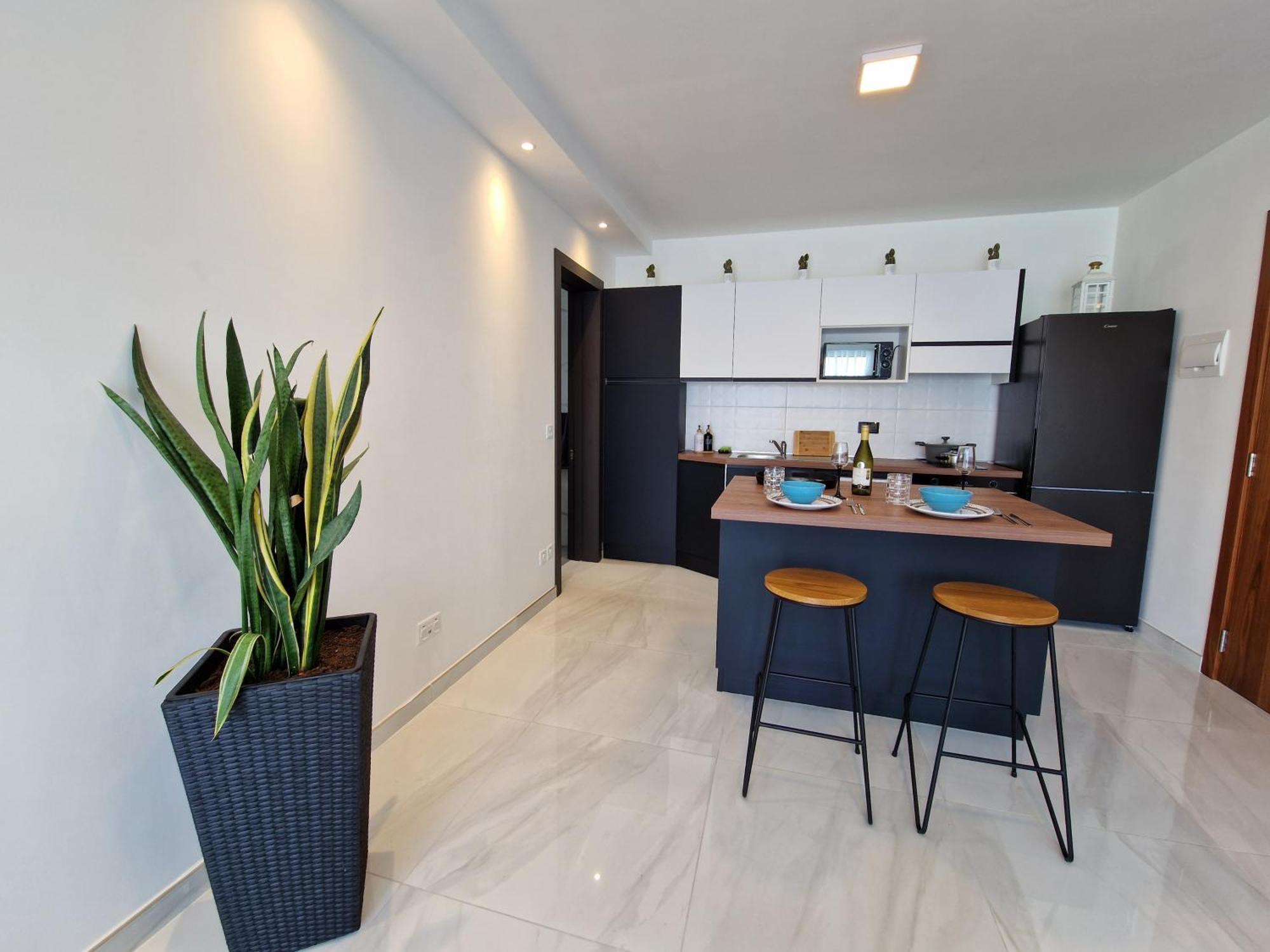 Sea View New Penthouse Terrace & Garage Parking Lejlighed San Pawl il-Baħar Eksteriør billede