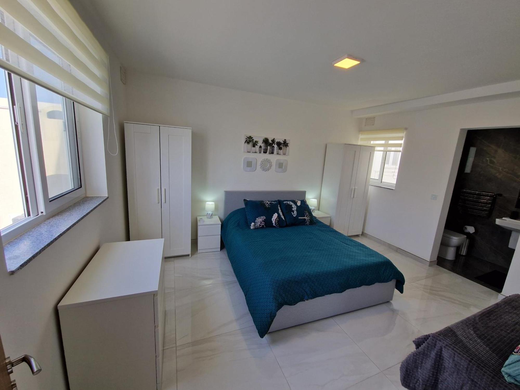Sea View New Penthouse Terrace & Garage Parking Lejlighed San Pawl il-Baħar Eksteriør billede