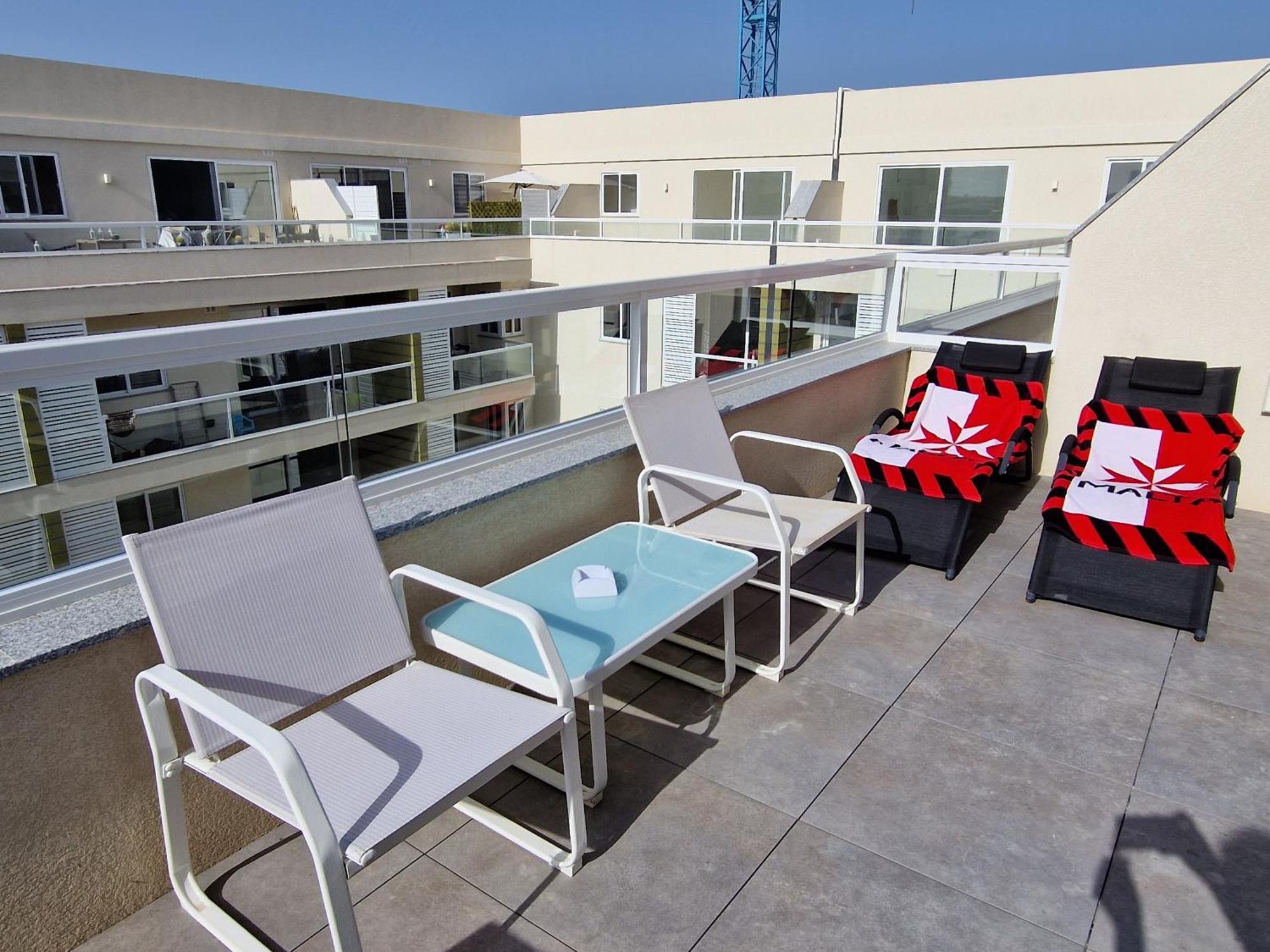 Sea View New Penthouse Terrace & Garage Parking Lejlighed San Pawl il-Baħar Eksteriør billede